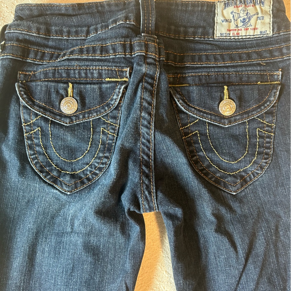 TRUE RELIGION JEANS
